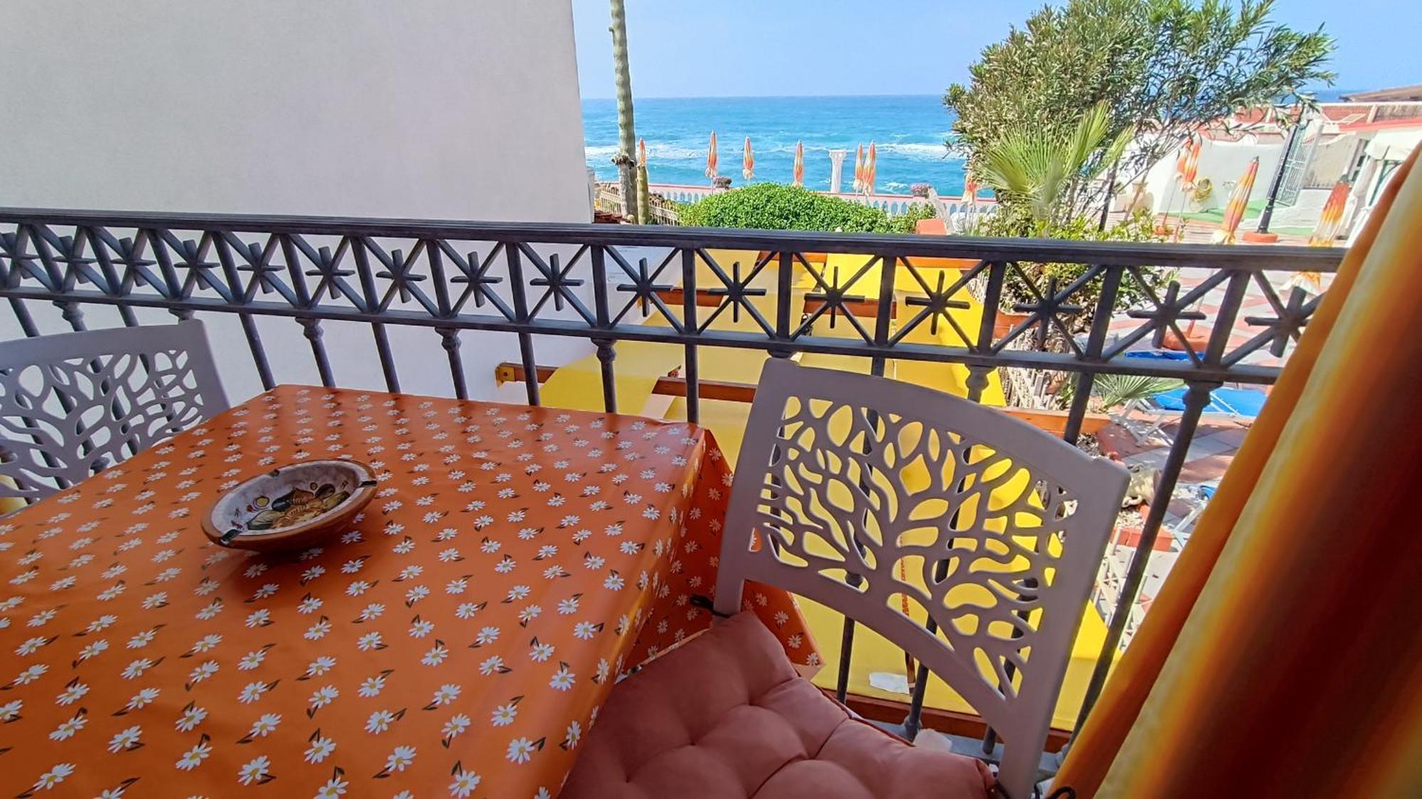 Appartamenti Tina In Villa Restituta Forio di Ischia Exteriör bild