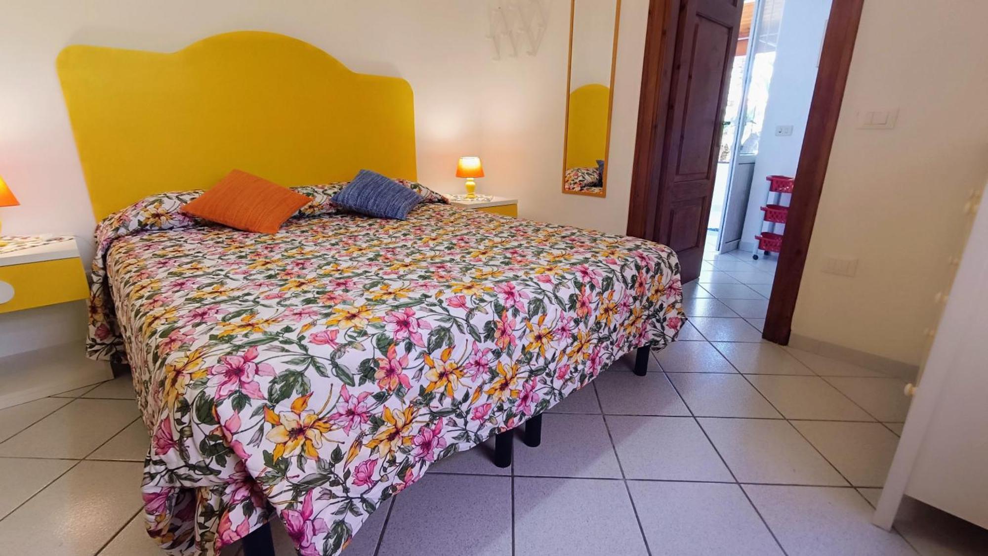 Appartamenti Tina In Villa Restituta Forio di Ischia Exteriör bild