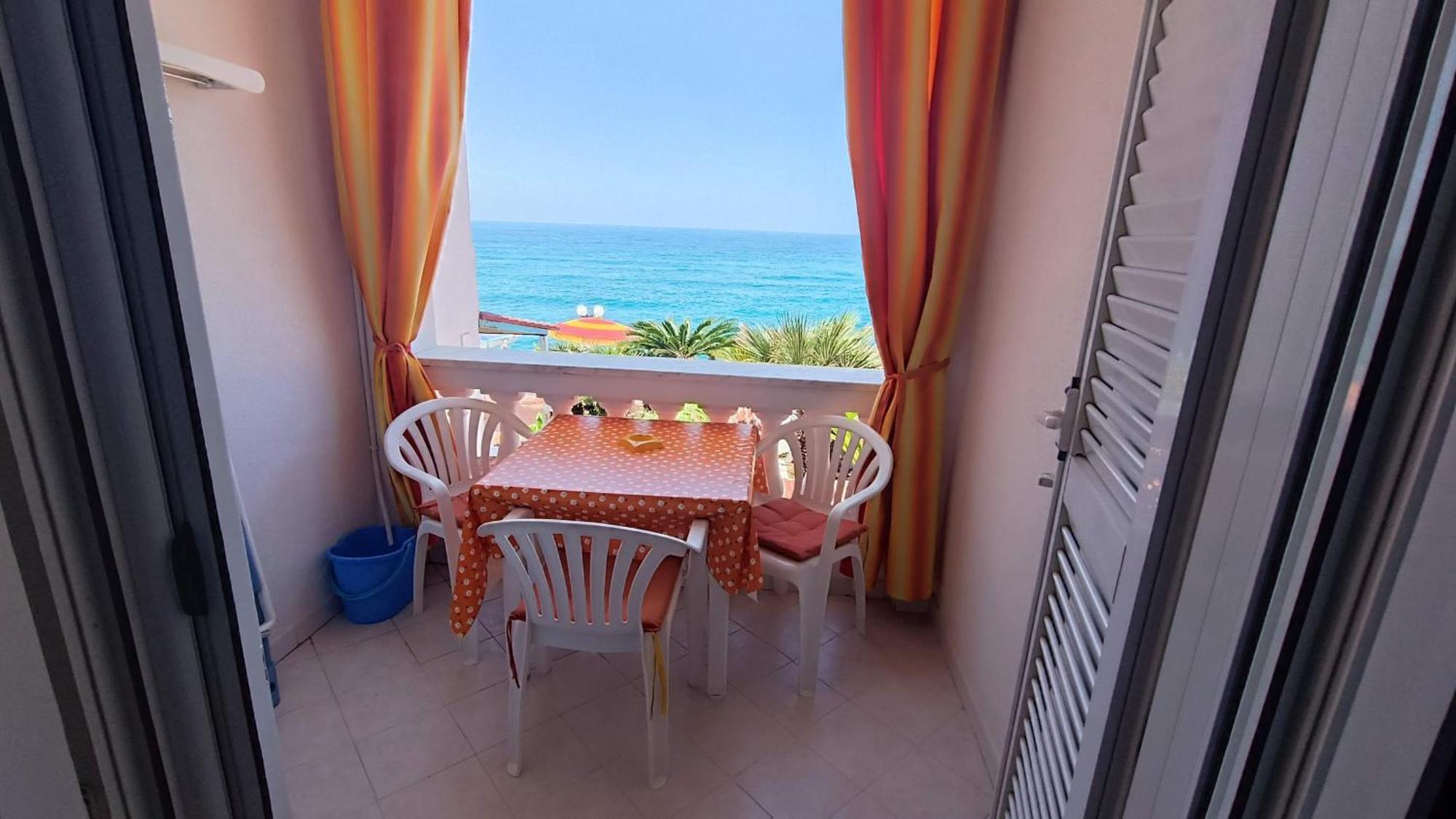 Appartamenti Tina In Villa Restituta Forio di Ischia Exteriör bild